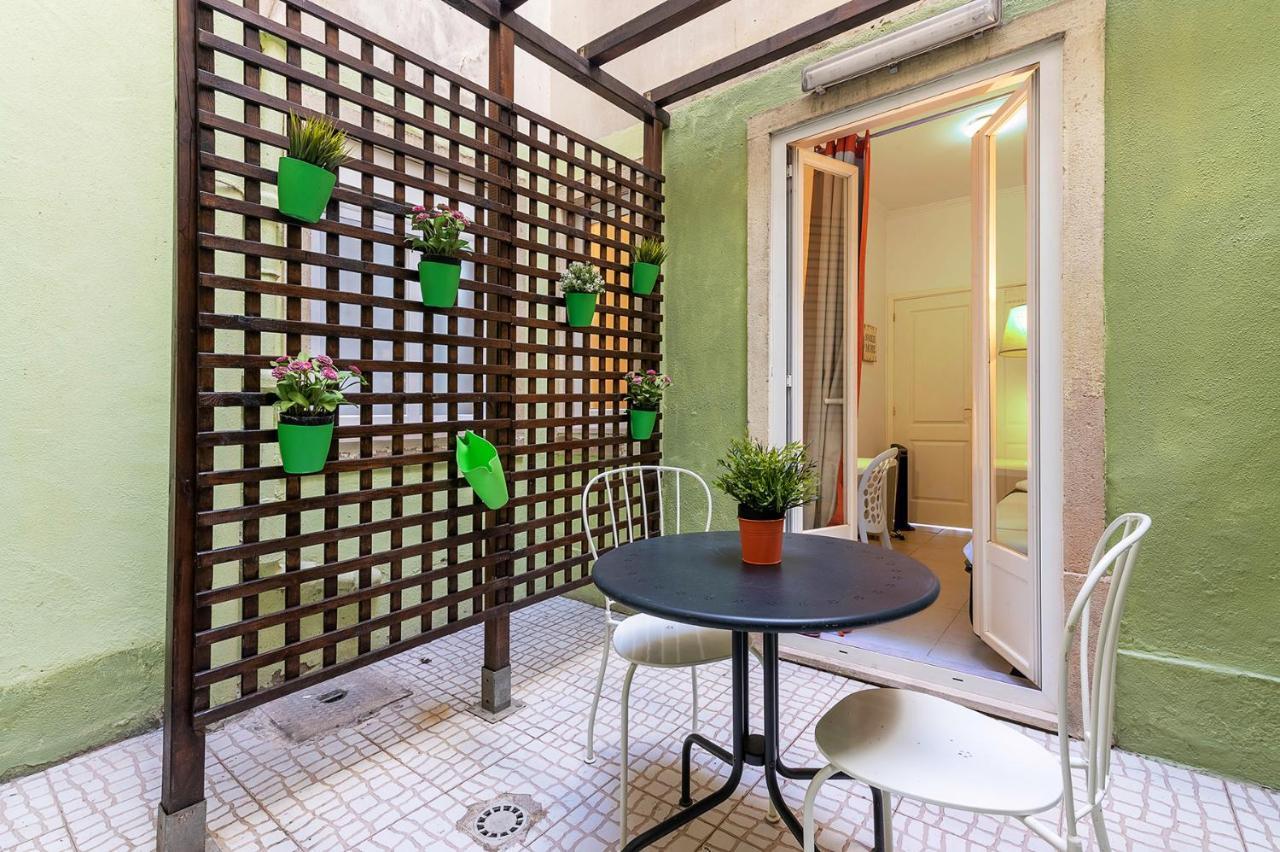 Alm- Spacious. Sunny. Patio. Quiet Area. Fast Wifi Lisboa Exterior foto